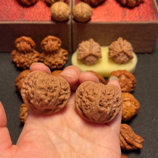 文玩核桃吊坠玉玺宫灯