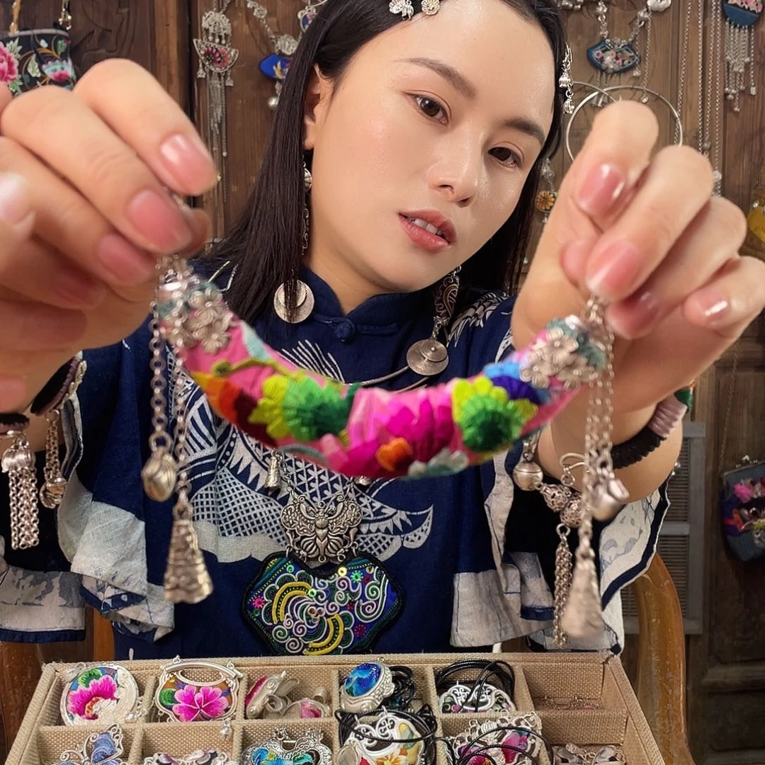 花岗石铁合金项链