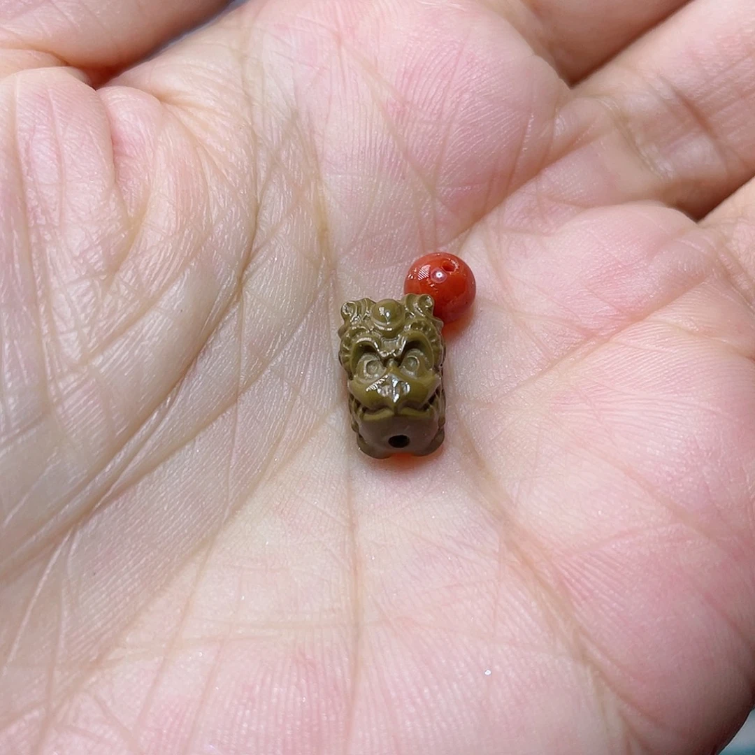 南红玛瑙未镶嵌配饰
