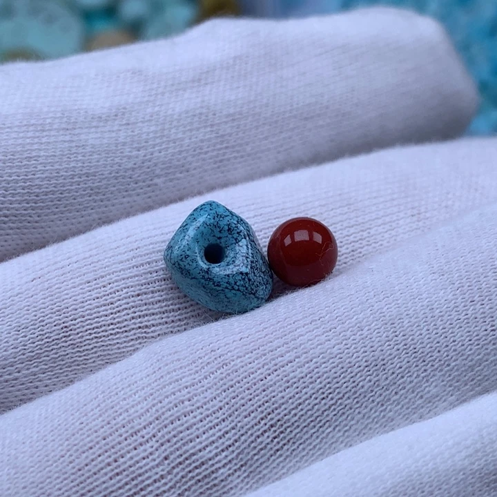 未镶嵌南红玛瑙珠宝奇石