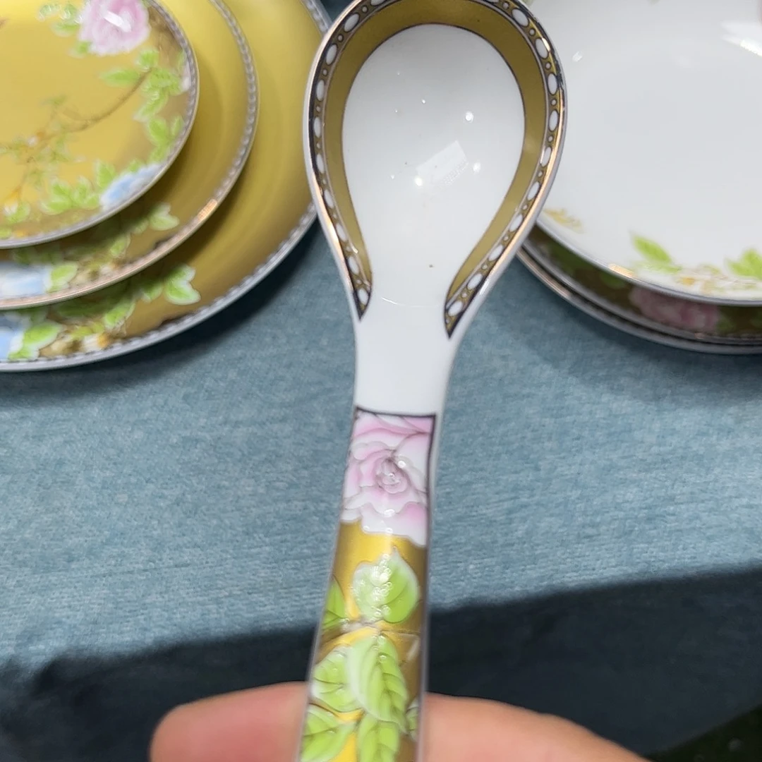 瓷片琴瑟小勺六个微瑕