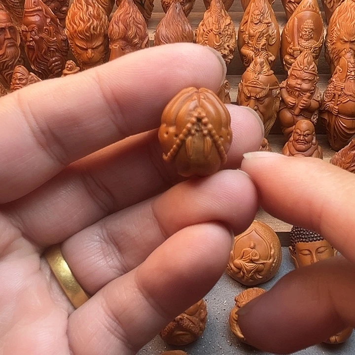 橄榄核吊坠17佛手