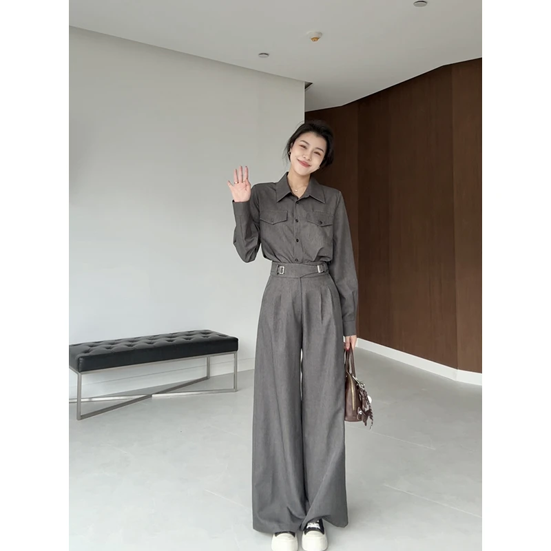 张阿星【加纳日记】灰色老钱风正肩气质衬衫+直筒西裤   W424A21299