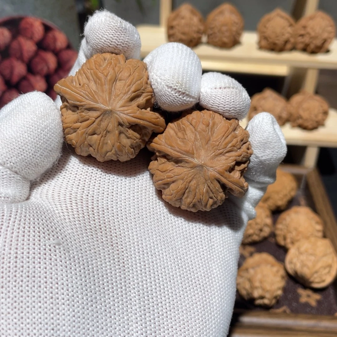 8***喜核桃山地磨盘红皮