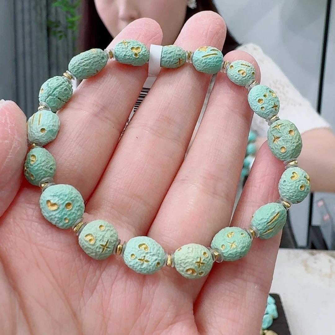 未镶嵌绿松石珠宝奇石