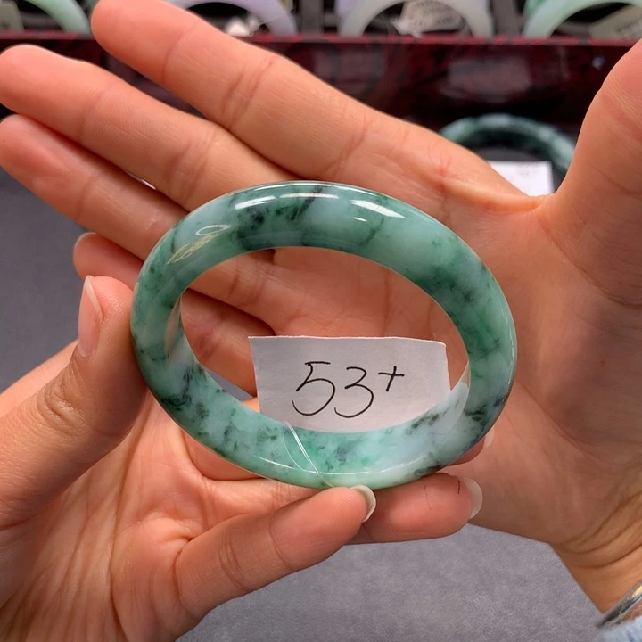 未镶嵌手镯翡翠手镯