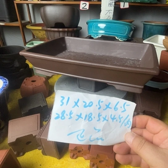 宜兴紫砂花盆一个