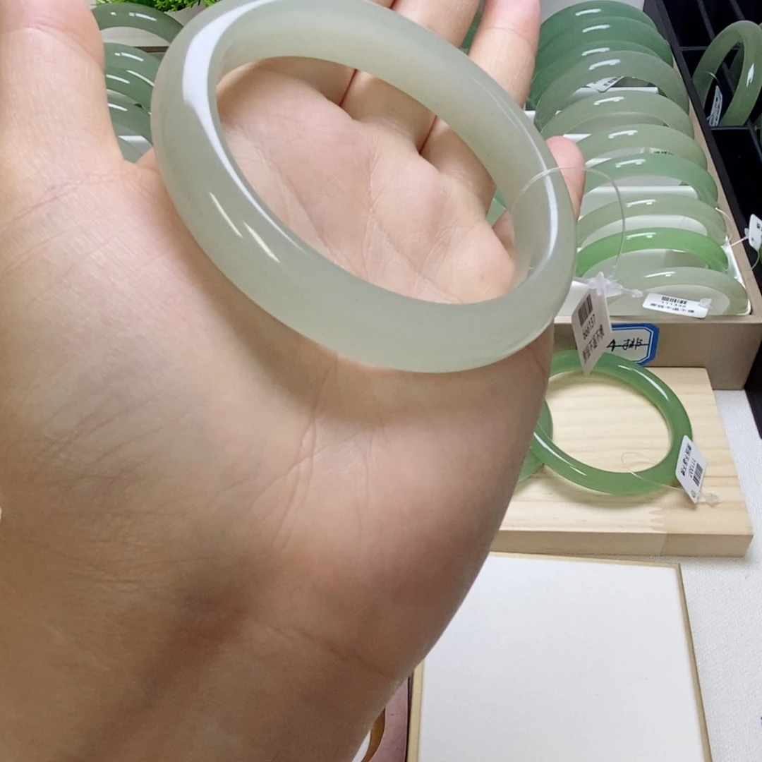未镶嵌手镯东陵石
