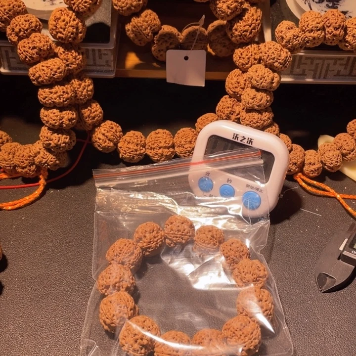 佛***年金刚菩提手串这个