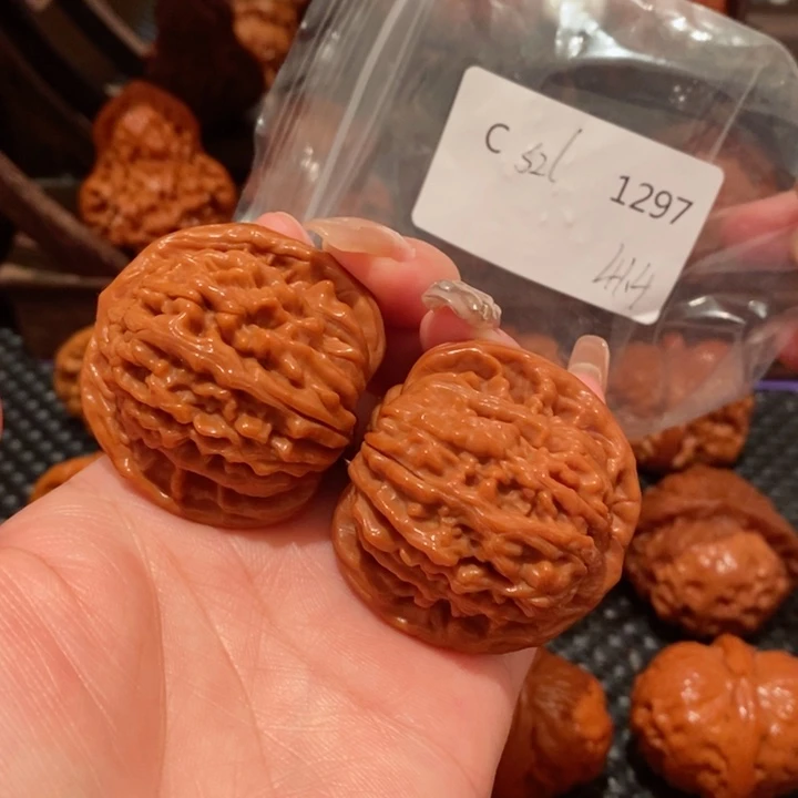文玩核桃把件祎*.精品