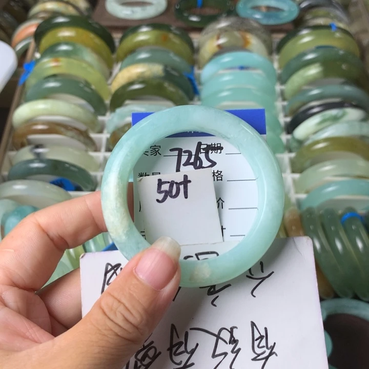 未镶嵌蛇纹石玉手镯7265
