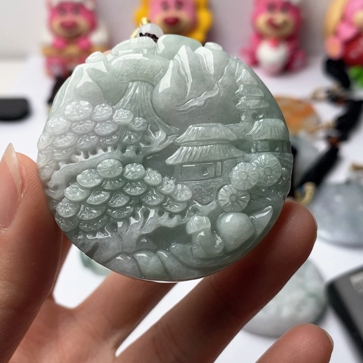 翡翠未镶嵌颈饰翡翠