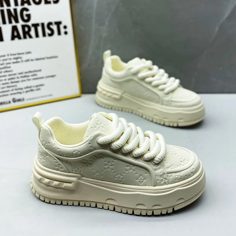 2025秋季新款圆头潮流复古青年运动鞋百搭时尚休闲鞋秋季增高男鞋