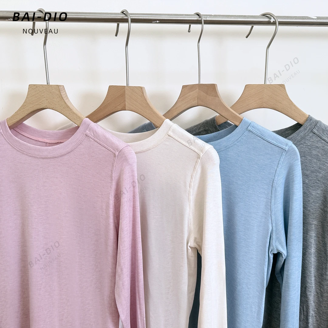 秋冬新款无侧缝显瘦遮肉女款纯色打底女士轻薄柔软圆领上衣2025