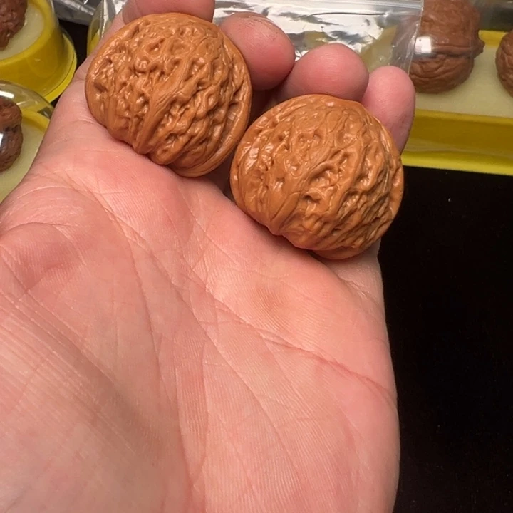 核桃铁锤，34已打底