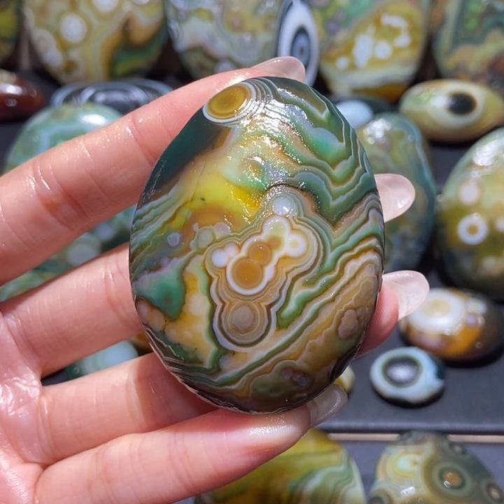 【闪购商品】未镶嵌玛瑙/玉髓珠宝奇石r r