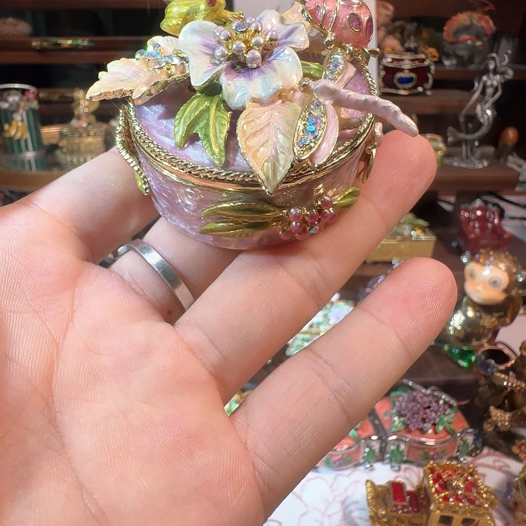 手工制品请勿吹毛求疵