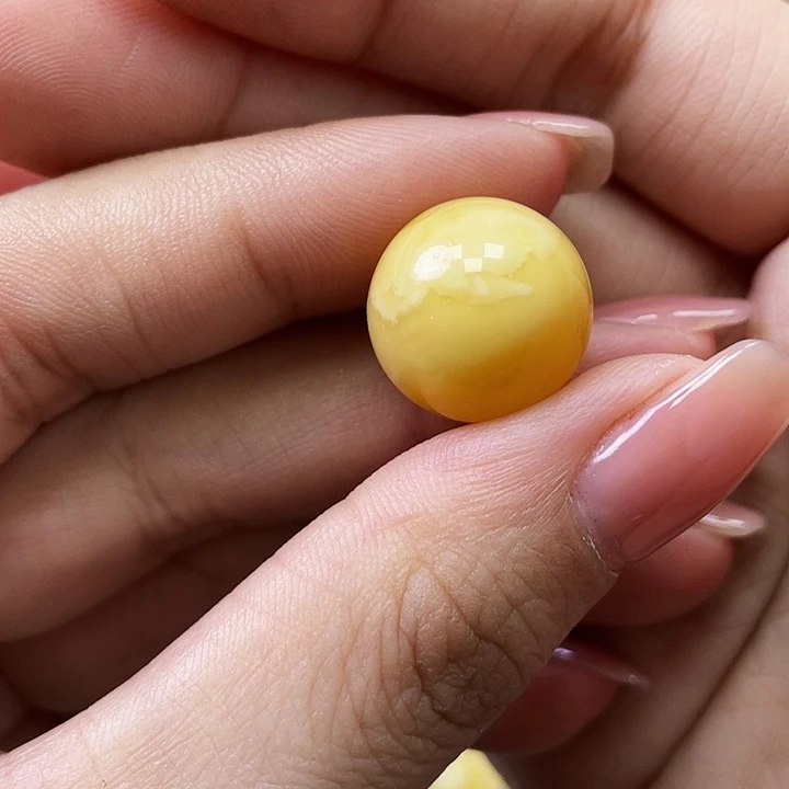 琥珀珠宝奇石未镶嵌江*爷单珠尺寸15.3mm瑕疵.福利款