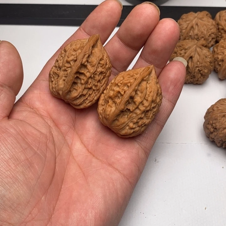 小***胖手串/手链核桃鸡心狮子头狮子头