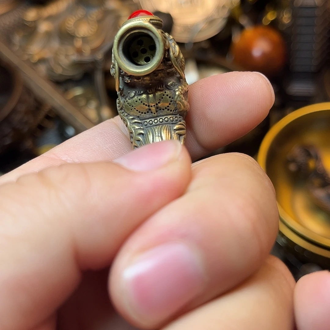 精美铜器工艺品等