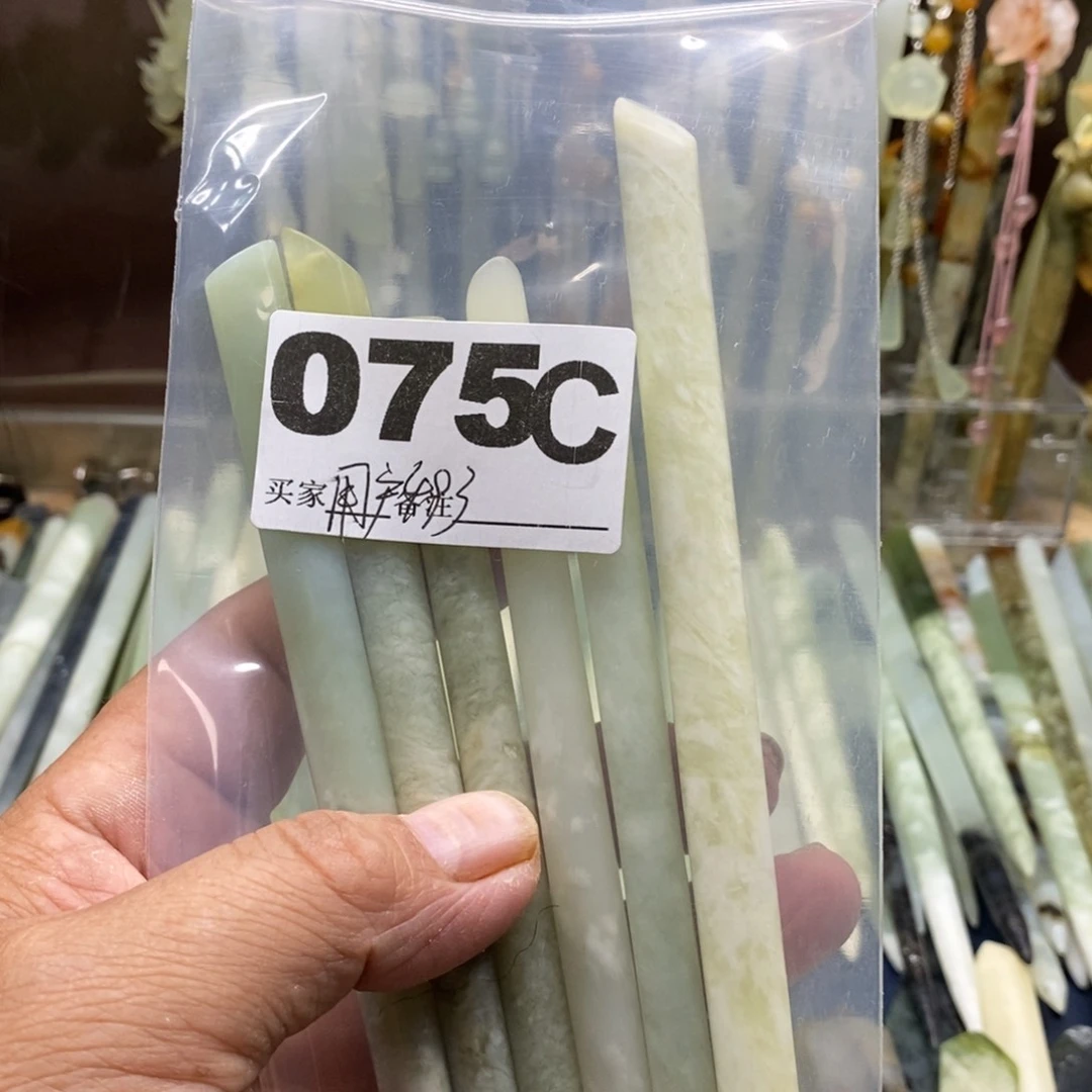 透闪石-蛇纹石玉发饰未镶嵌用****4