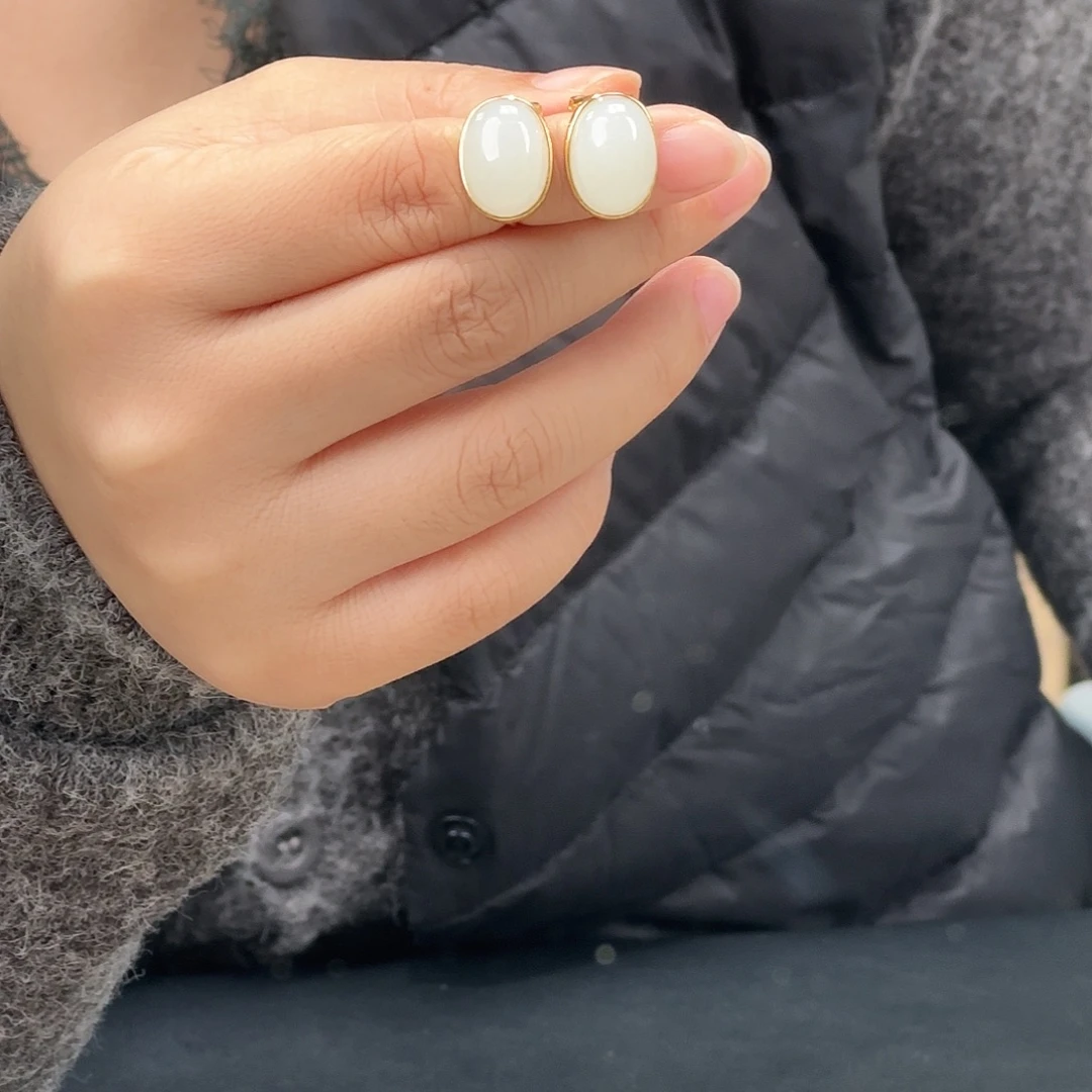 和田玉未镶嵌耳饰10*14