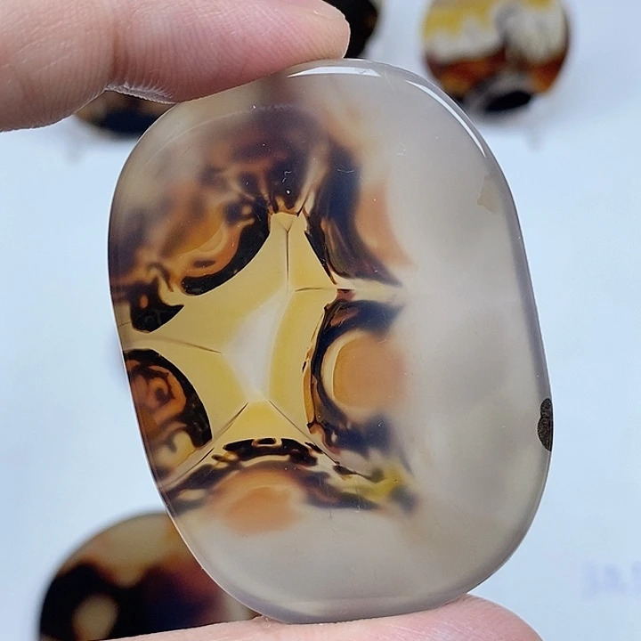 玛瑙/玉髓未镶嵌珠宝半成品