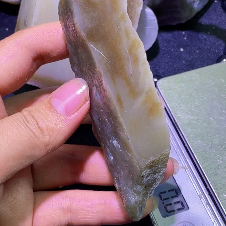 未镶嵌和田玉珠宝半成品