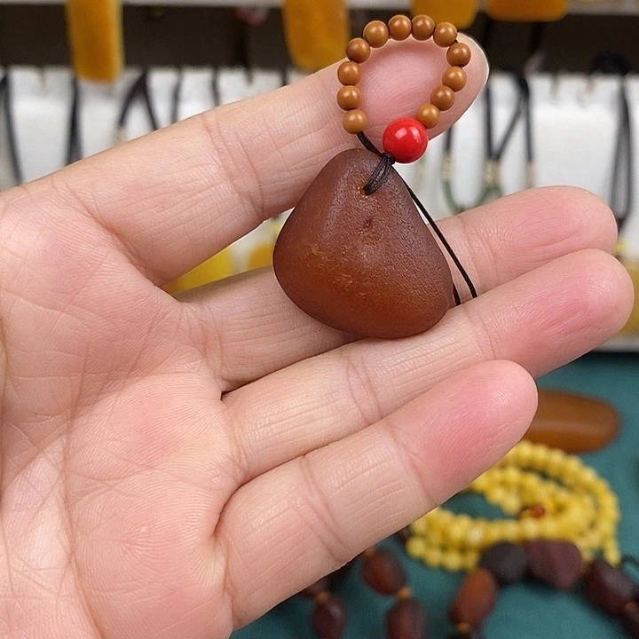 蜜蜡未镶嵌珠宝奇石小提溜