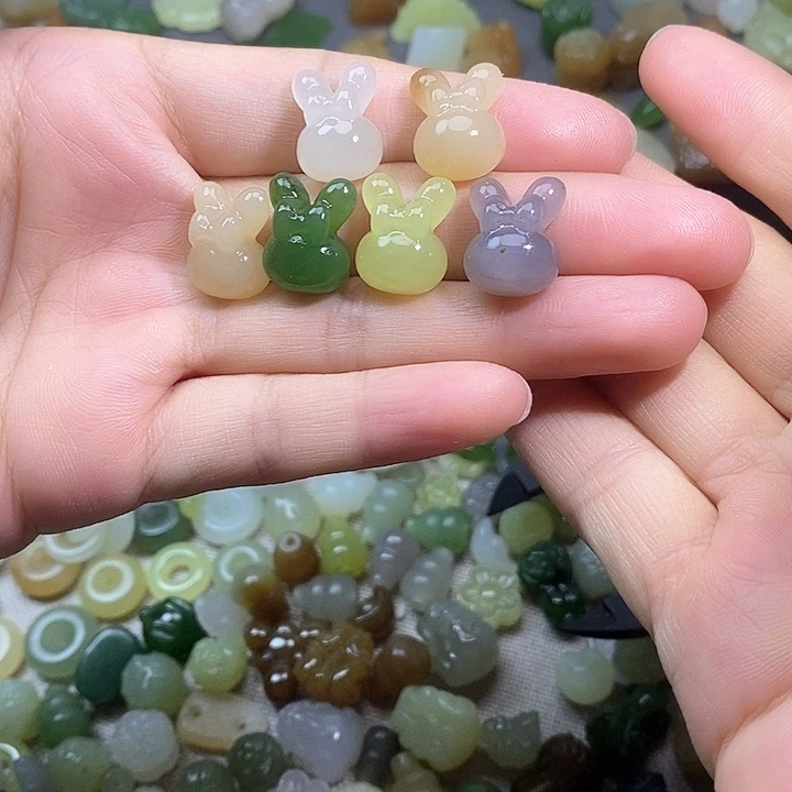 未镶嵌和田玉挂件98一个多样性发其一