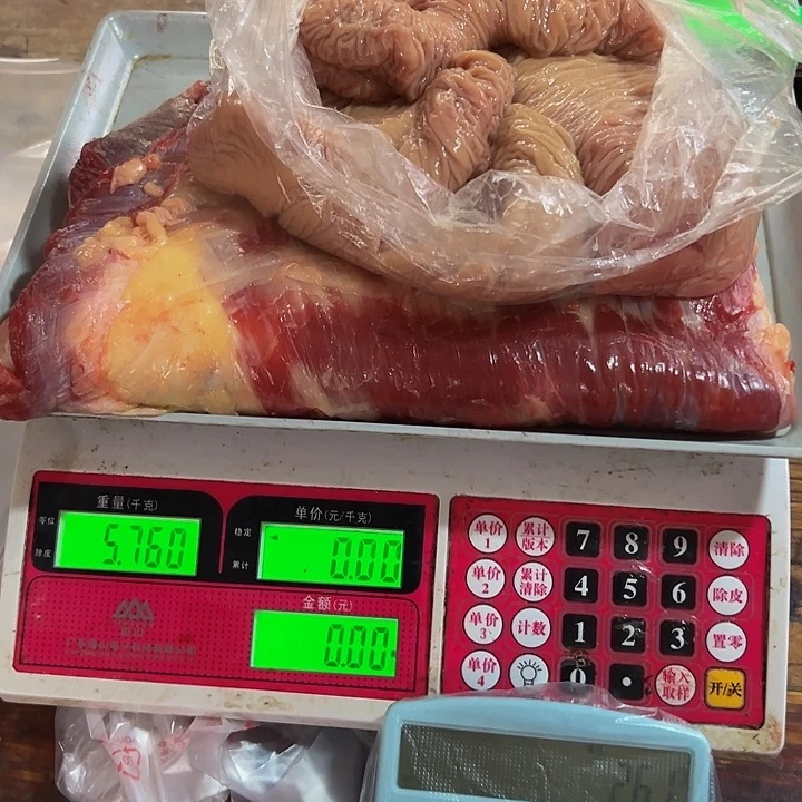 广西土耕马马肉、送马油沙姜小米辣12个月中国大陆