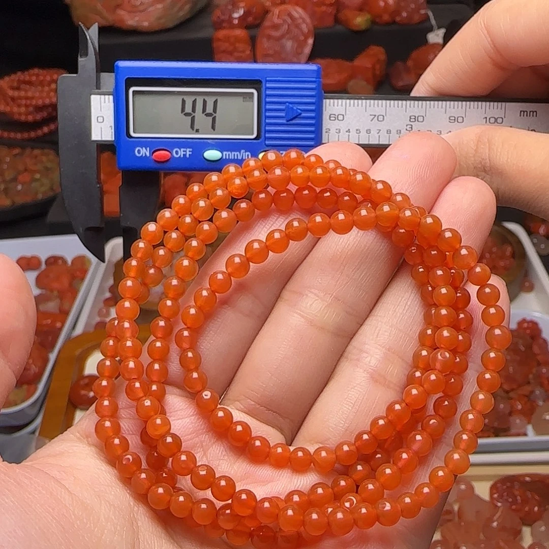 南红玛瑙未镶嵌颈饰