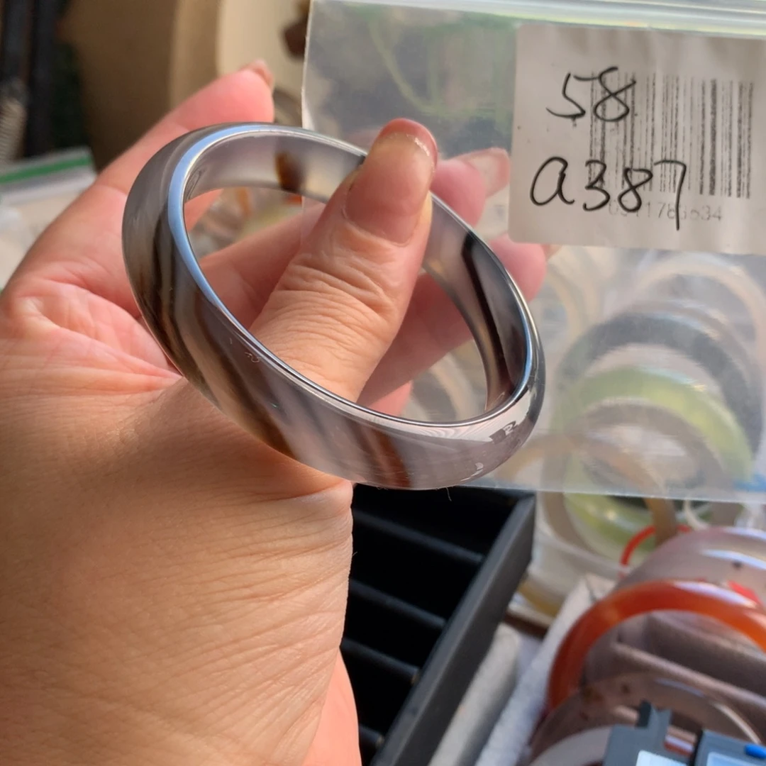 手镯玛瑙/玉髓未镶嵌58