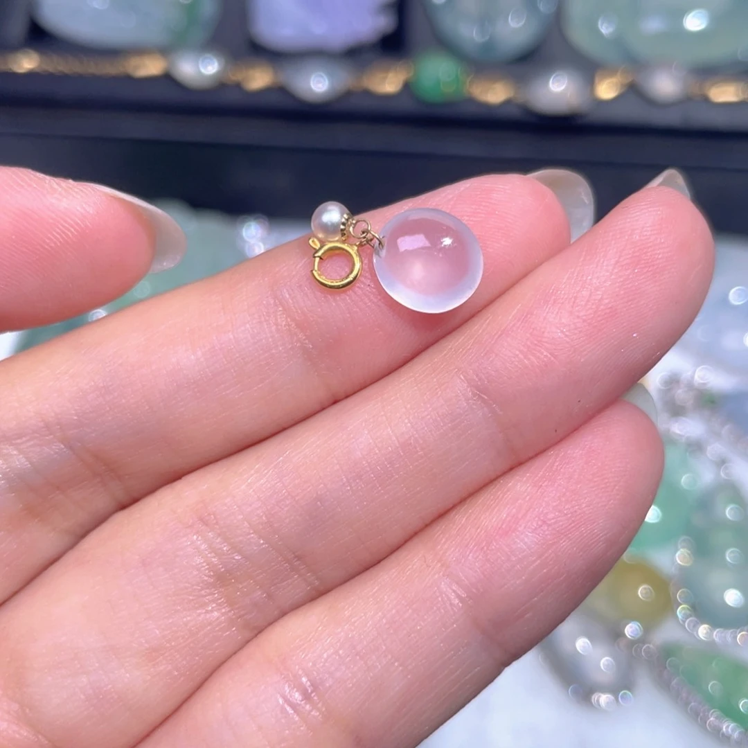 颈饰18K金镶嵌翡翠翡翠