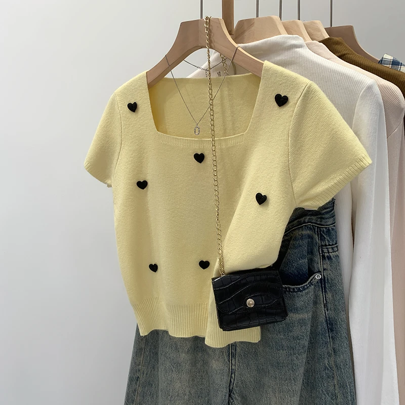 立体爱心设计感方领短袖针织衫女好看独特温柔慵懒风漂亮短款上衣