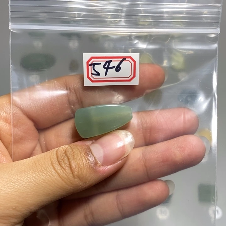 蛇纹石玉颈饰未镶嵌青*巷