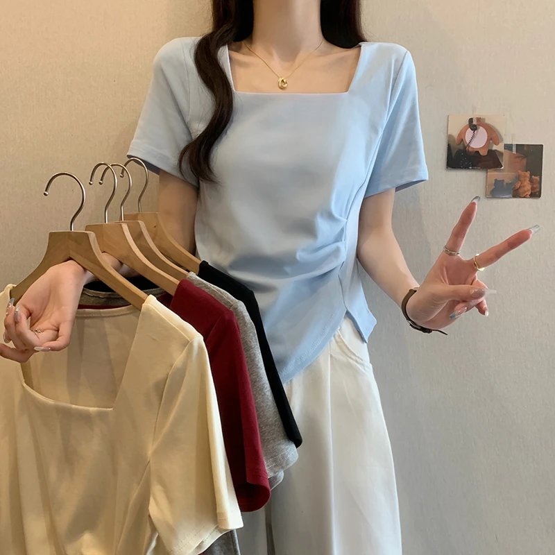 A胖mm夏季大码不规则方领褶皱开叉短袖T恤女别致修身显瘦正肩上衣
