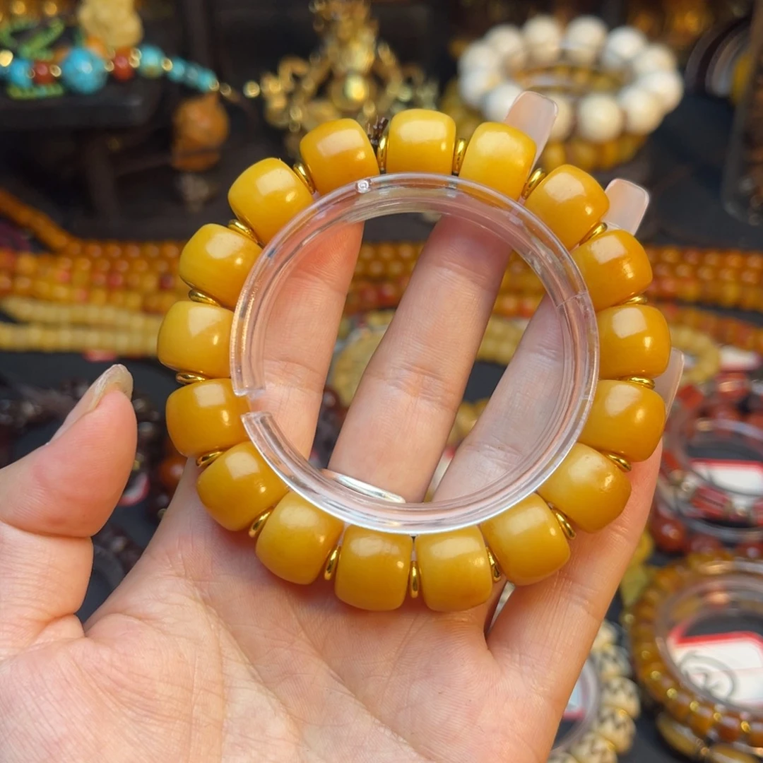 李***岁玻璃颈饰羊驼出品