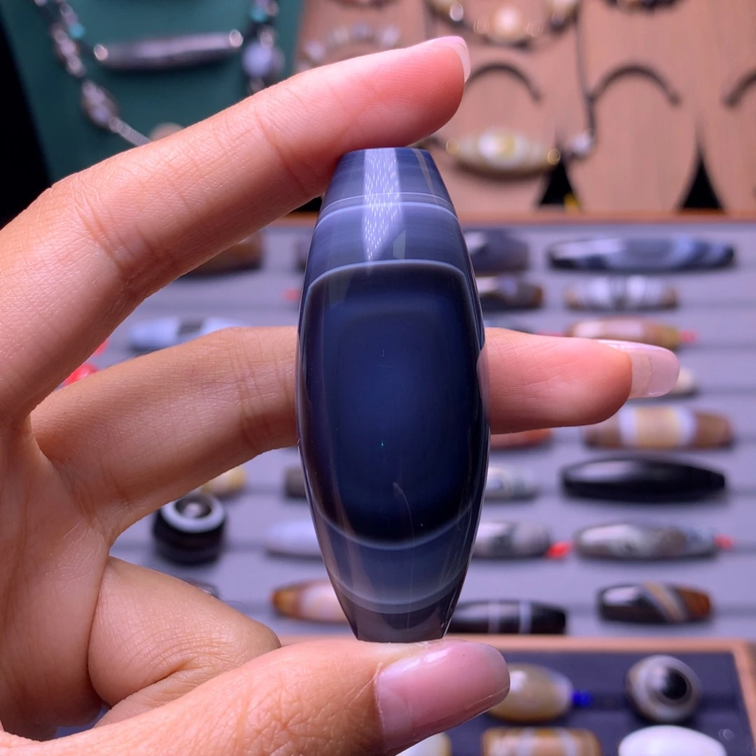 未镶嵌颈饰玛瑙/玉髓嘎***蛋