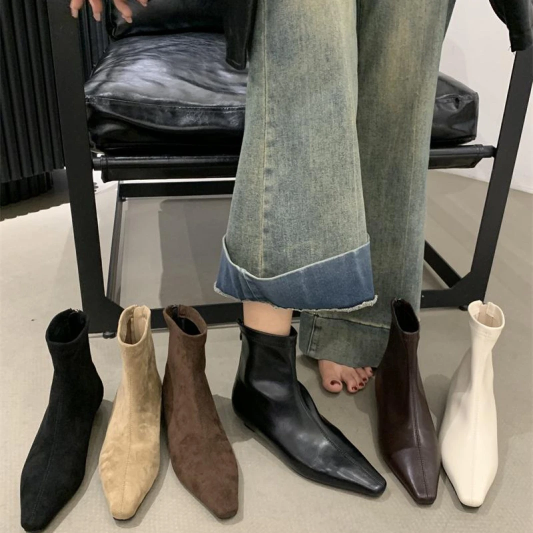 2025新款秋冬后拉链复古棕色绒面韩系小踝靴瘦瘦靴方头粗跟短靴女