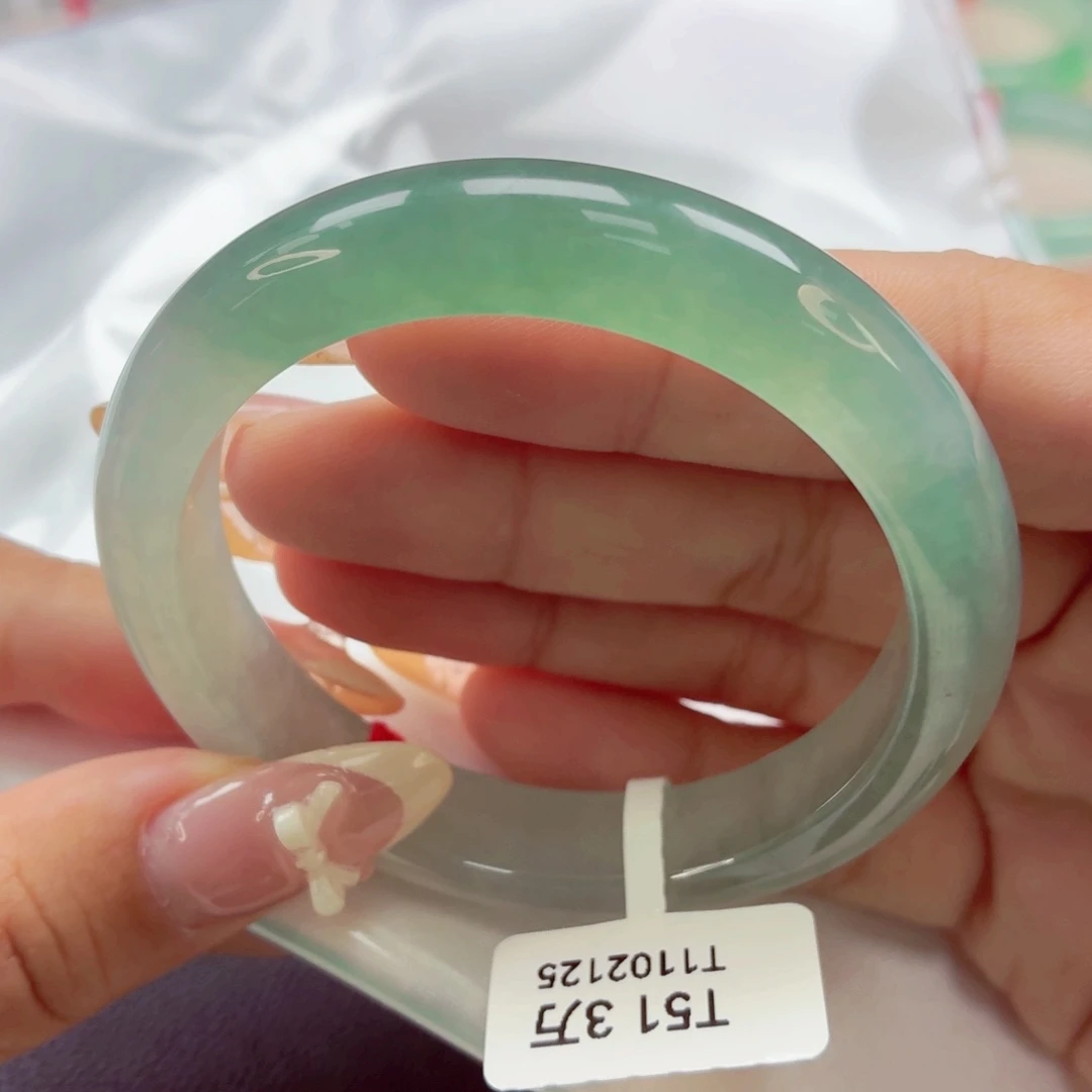 翡翠未镶嵌手镯68半山半水湖水绿52-21