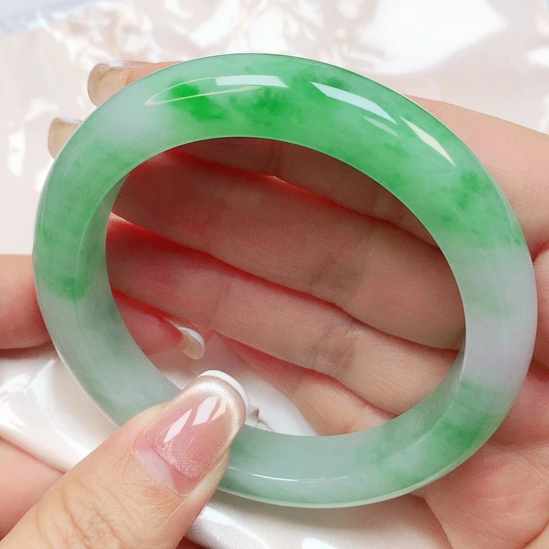 未镶嵌手镯翡翠抖音300