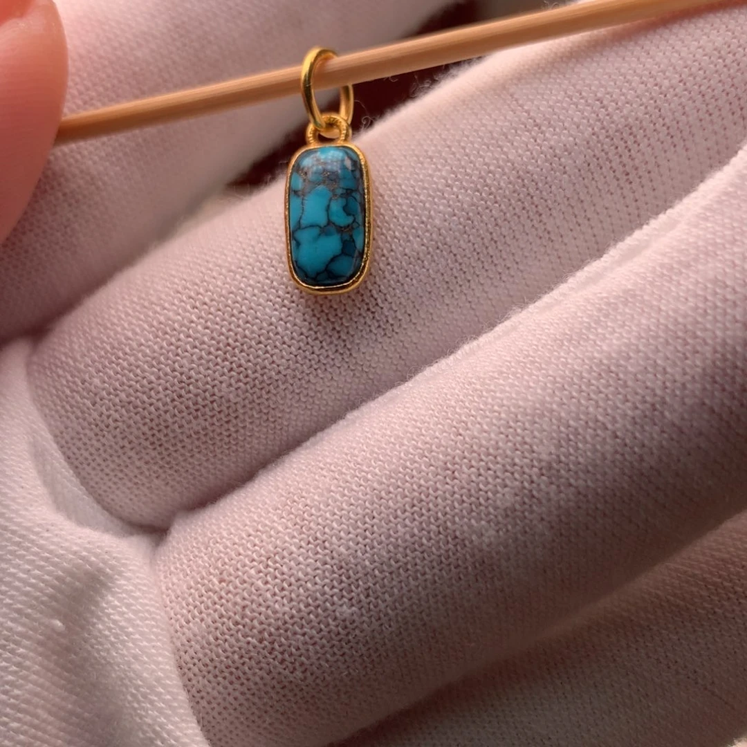 绿松石18K金镶嵌配饰