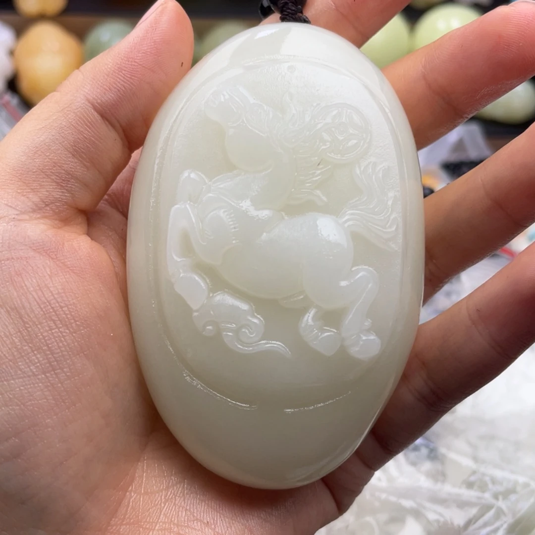 石材用****6天然古青石手把件
