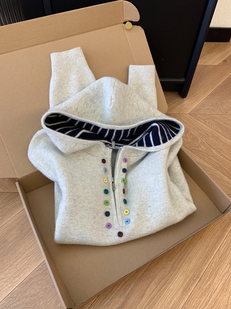 秋冬洋气衣服时尚新款韩系慵懒风休闲通勤连帽针织上衣小众女装