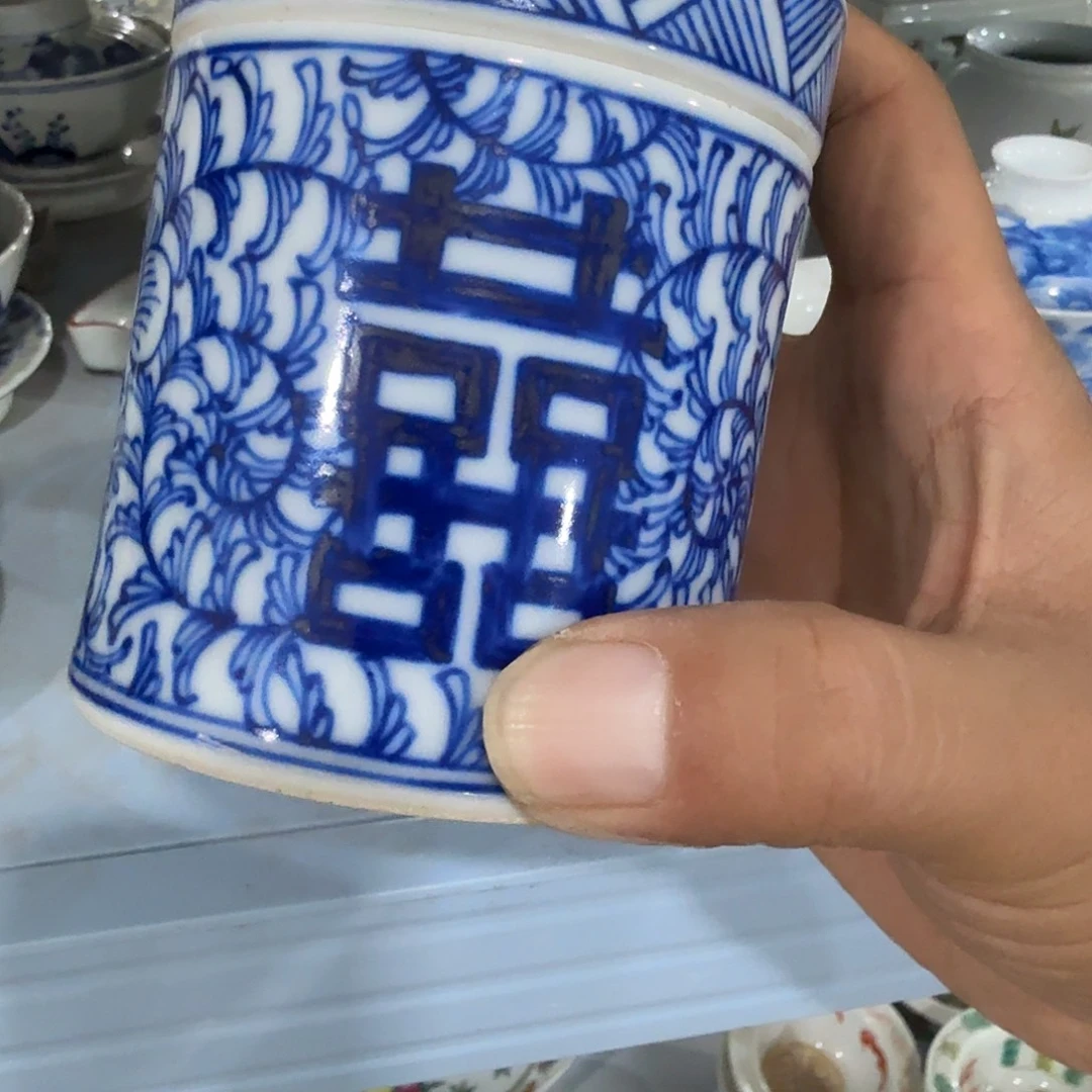 瓷片摆件等物品等都会自动消失