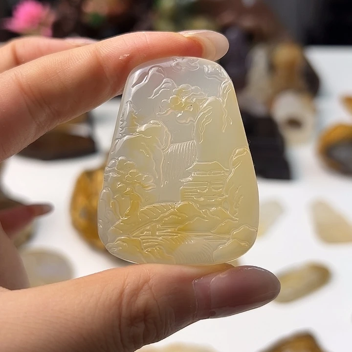 玛瑙/玉髓颈饰未镶嵌