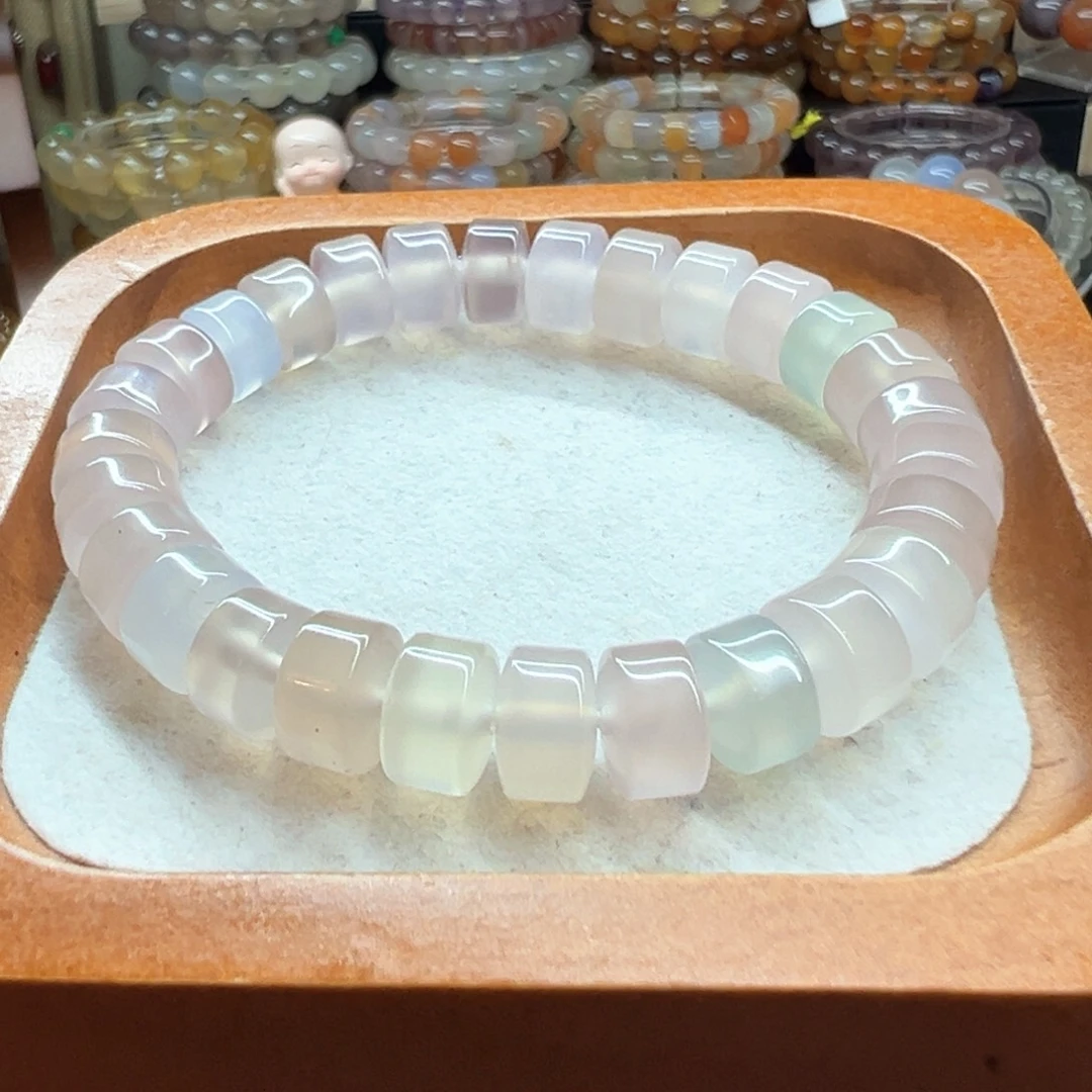 宏***申玛瑙/玉髓未镶嵌手链