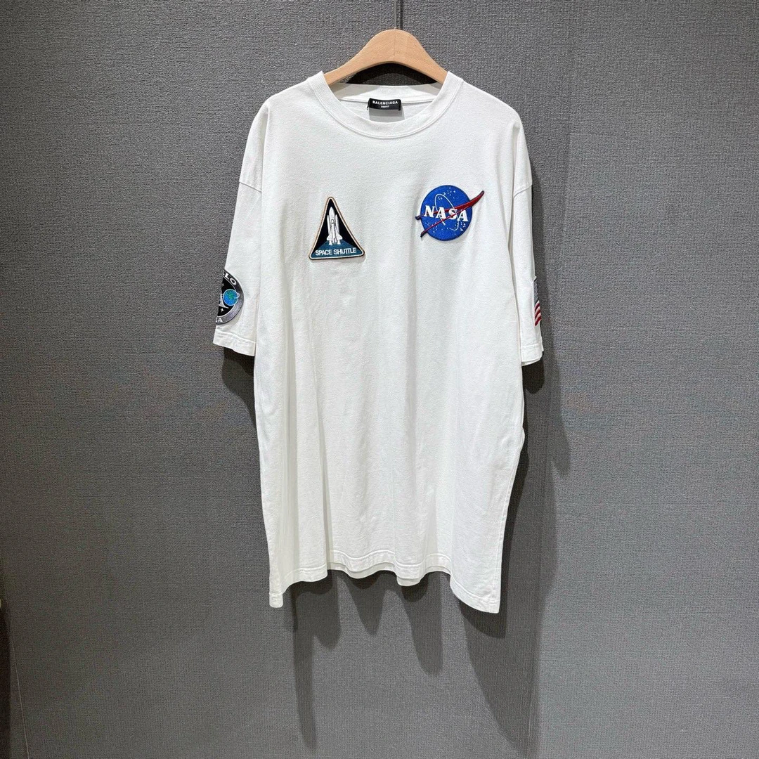 99新 Balenciaga/巴黎世家 NASA徽章logo短袖T恤 99新M码/7926