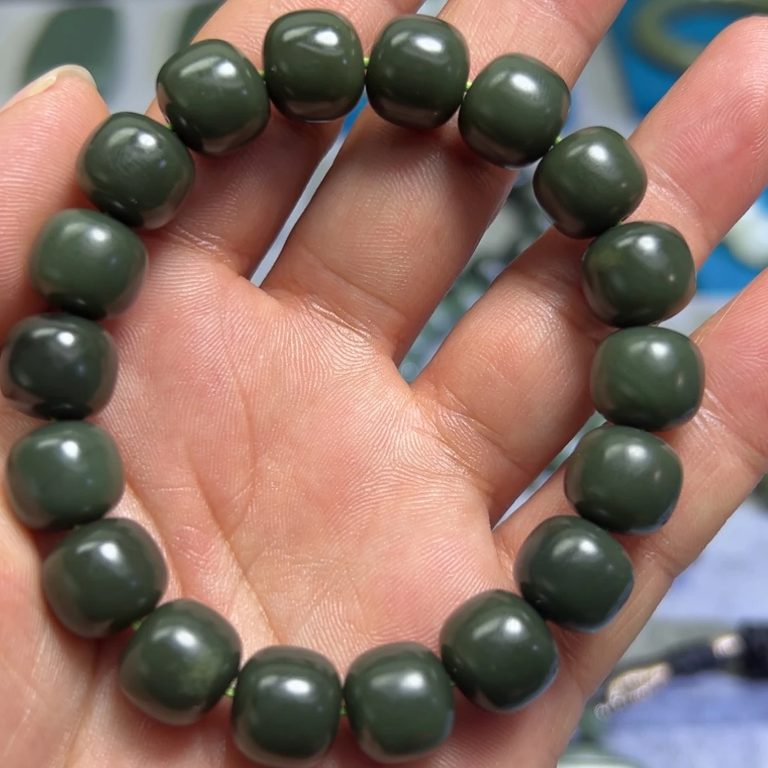 静***境和田玉未镶嵌手链沙枣青啦12风化皮